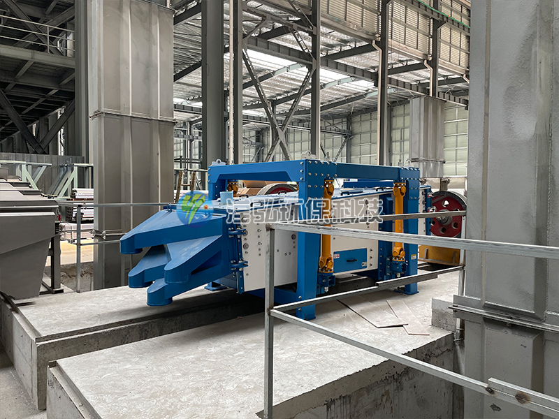 福建某項目（新材料）篩分現場